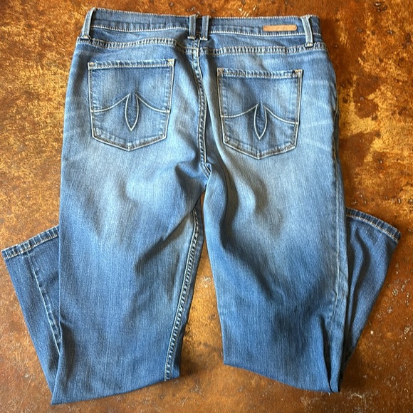 Jeans - Picture 3 of 4